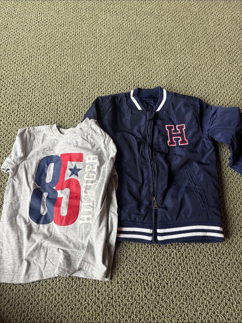 TOMMY HILFIGER Boy’s Jacket and long sleeved tee set size 5